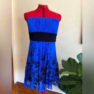 Exquisite feminine sexy short strapless dress